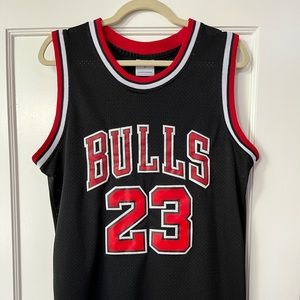 Micheal Jordan Bulls Jersey